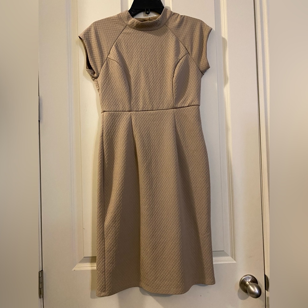 Jody California Elegant Beige Women's Dress size medium